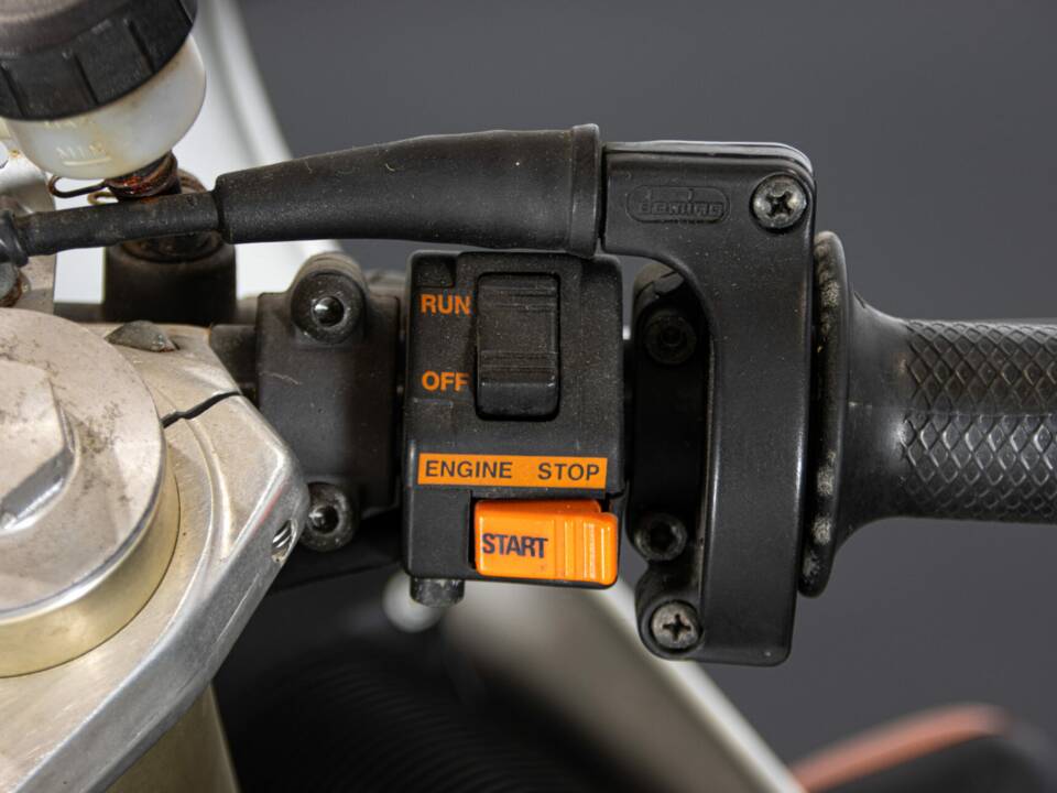 Bild 37/42 von Aprilia AF1 Futura Sport Pro 125 (1990)