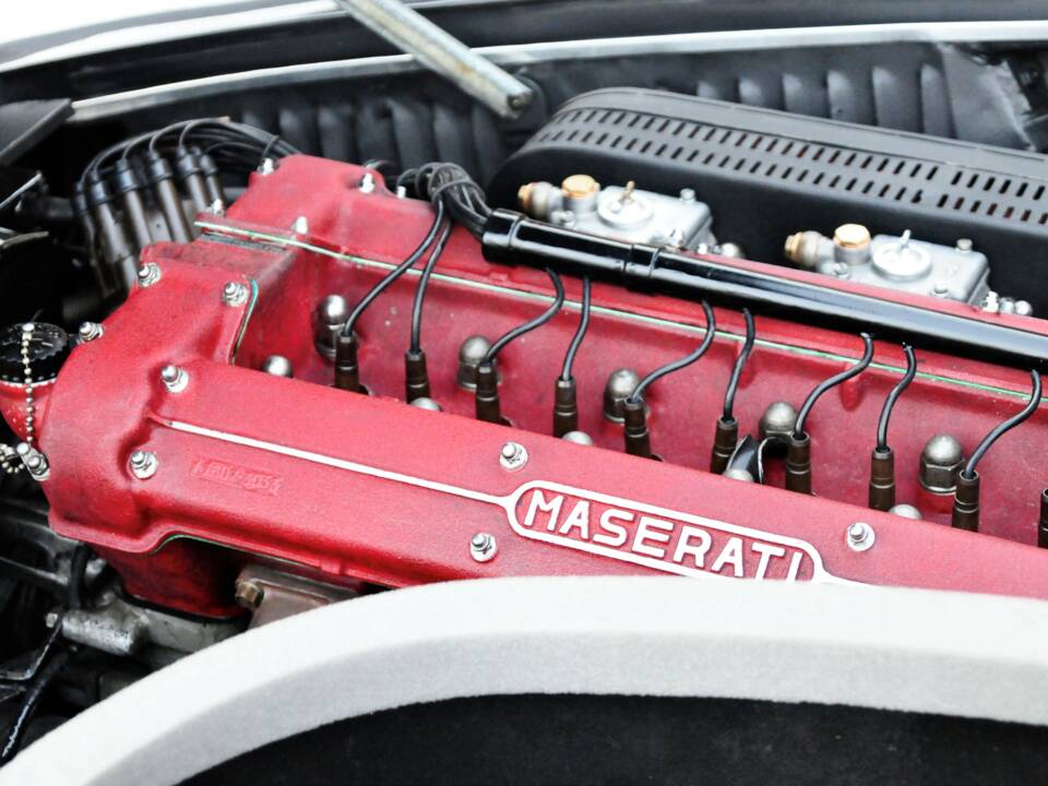 Imagen 25/32 de Maserati Mistral 4000 Spyder (1967)