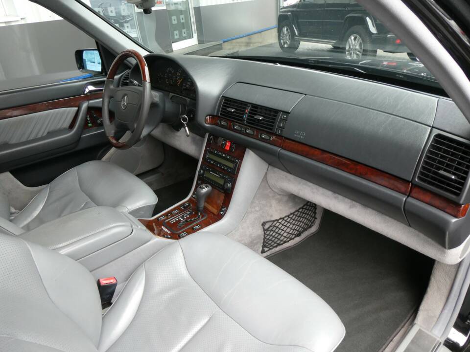 Image 11/16 of Mercedes-Benz S 500 L (1996)