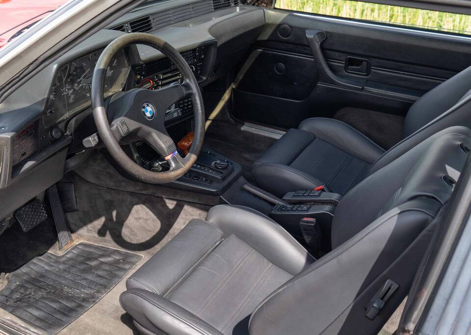 Bild 2/8 von BMW 635 CSi (1986)