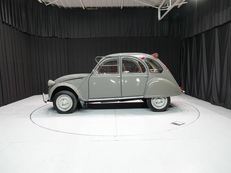 Image 6/15 de Citroën 2 CV  AZ (1966)