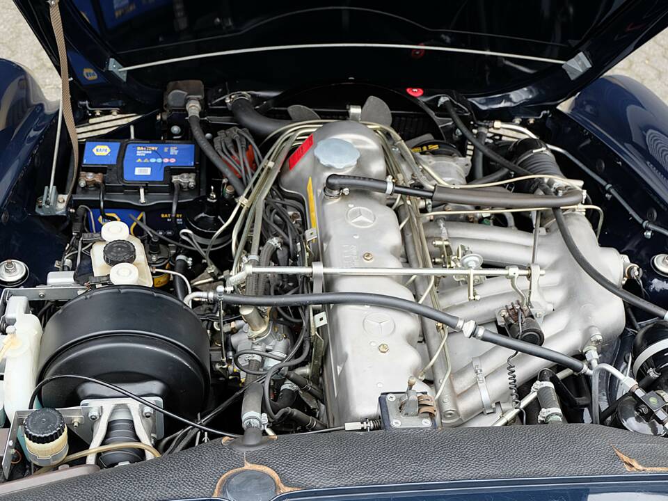 Immagine 60/66 di Mercedes-Benz 280 SL (1969)