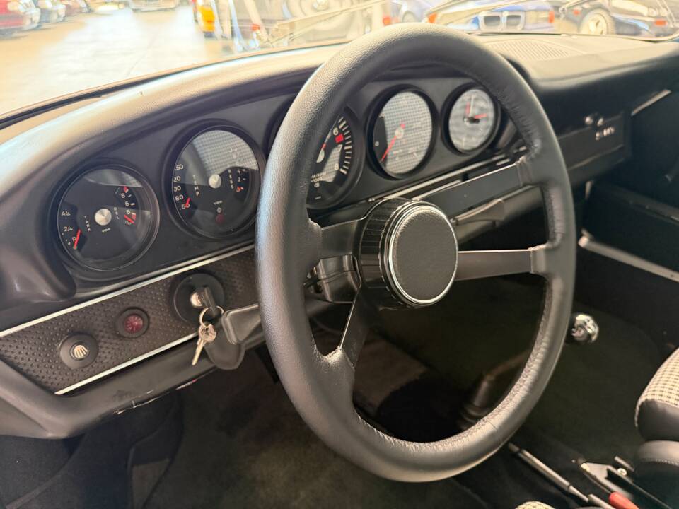 Obraz 35/70 pojazdu Porsche 911 2.2 T (1970)