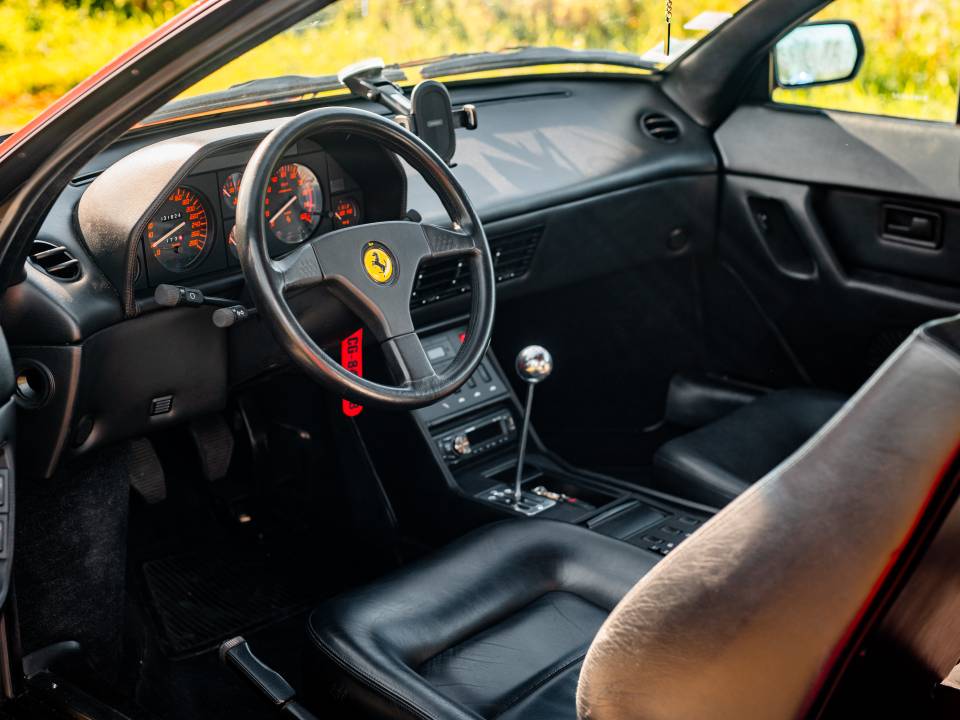 Immagine 30/50 di Ferrari Mondial T (1992)