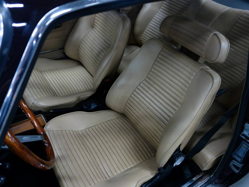 Bild 13/60 von Alfa Romeo Giulia GT 1300 Junior (1975)