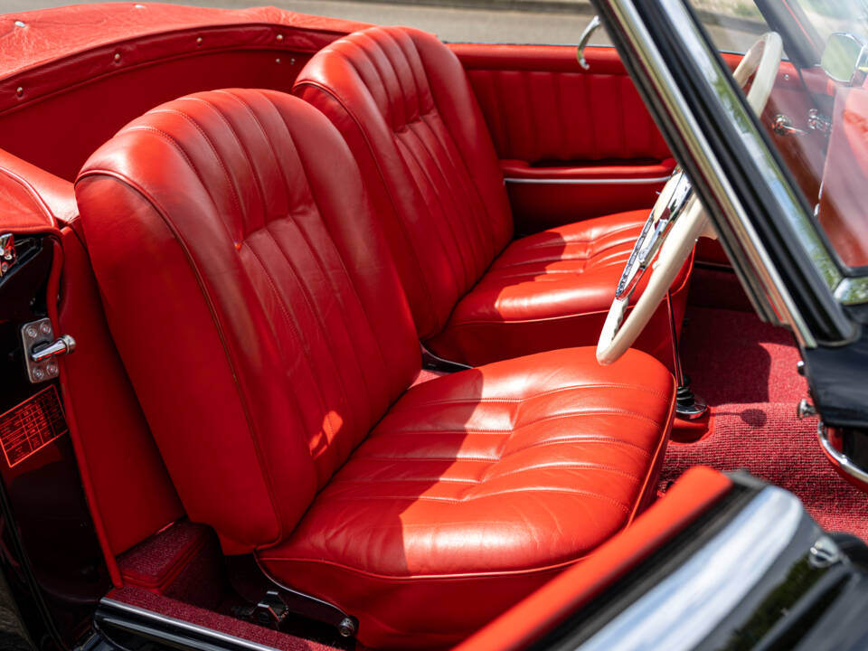 Bild 19/28 von Mercedes-Benz 190 SL (1959)