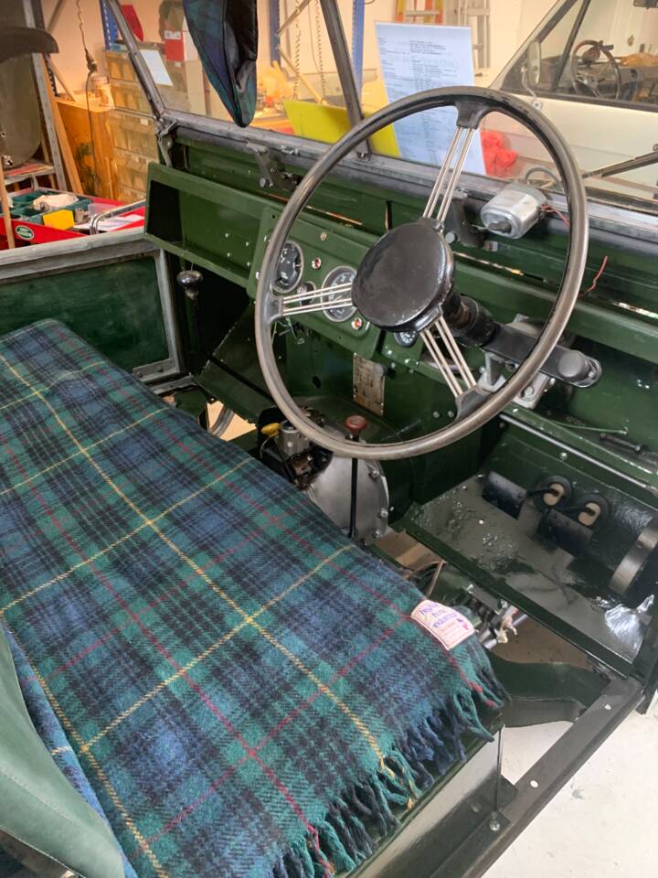 Image 9/14 of Land Rover 86 (1953)