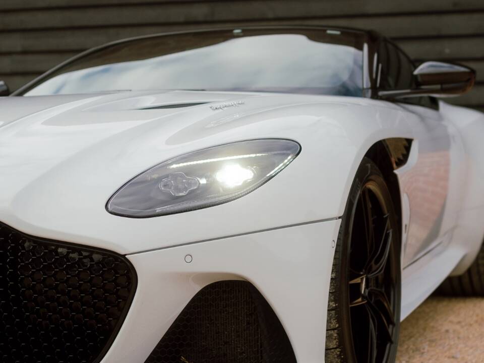 Bild 13/82 von Aston Martin DBS Superleggera (2018)