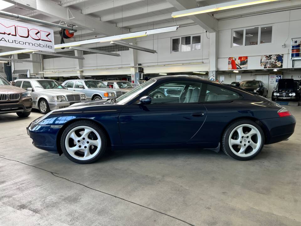 Image 9/44 de Porsche 911 Carrera (2000)