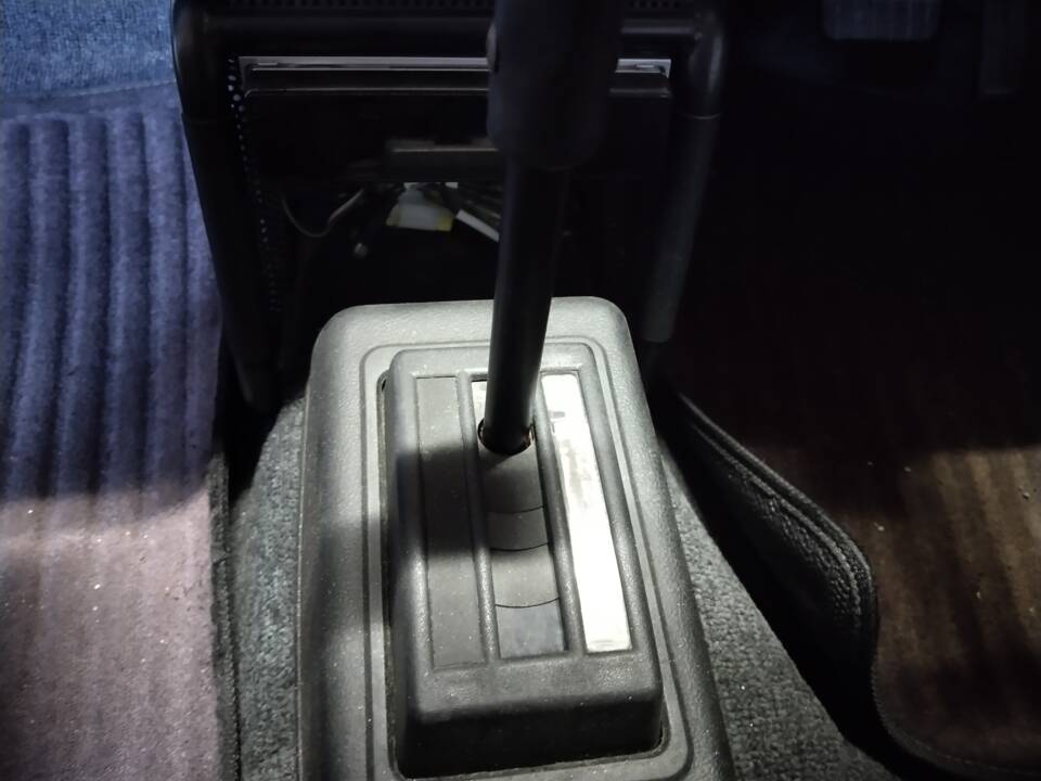 Bild 88/92 von Nissan Be-1 1.0 (1987)