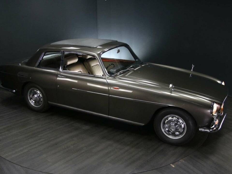 Image 34/50 de Bristol 411 Mk. I (1970)