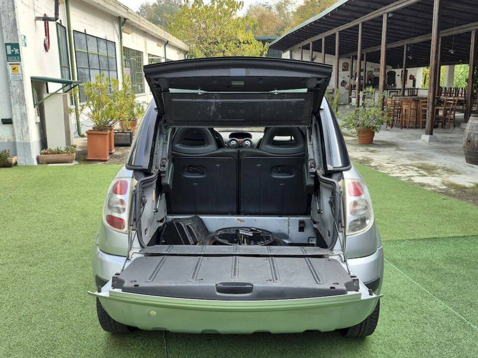 Image 39/54 of Citroën C3 1.6 16V (2004)