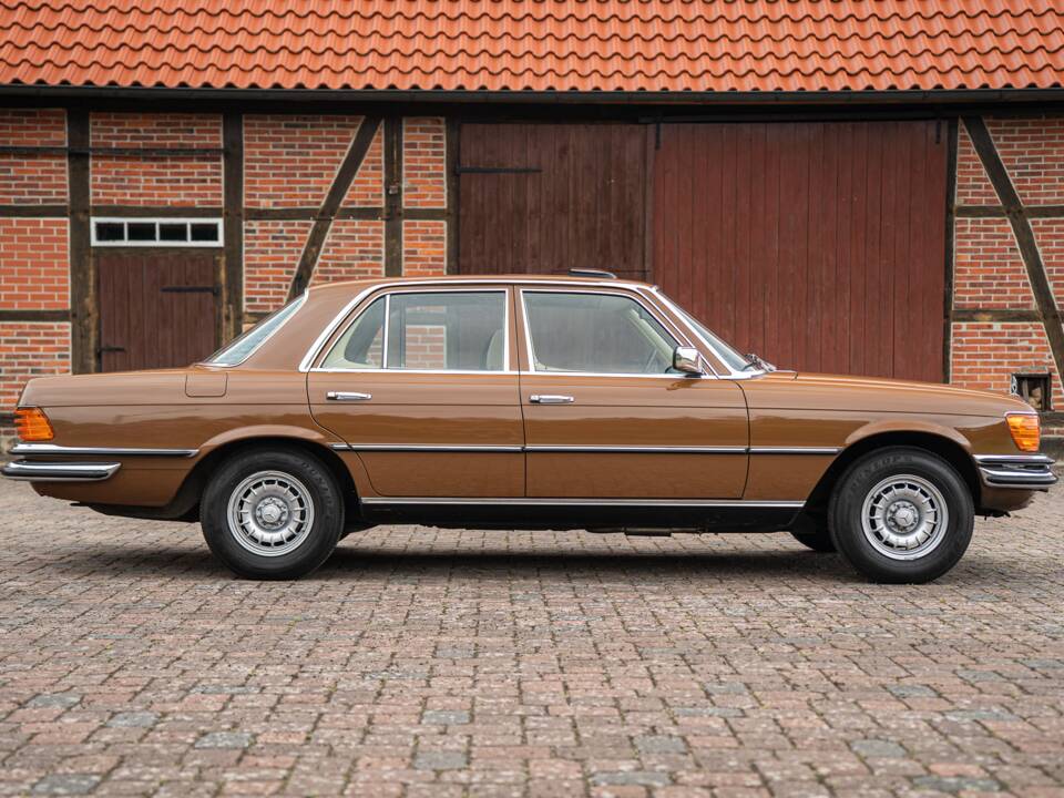 Image 12/81 of Mercedes-Benz 280 SE (1979)
