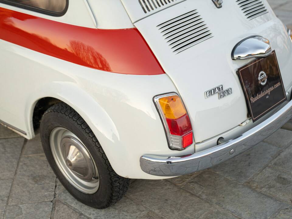 Image 24/50 of FIAT 500 F (1970)