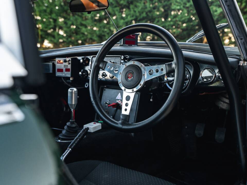 Imagen 27/33 de MG MGB (1969)