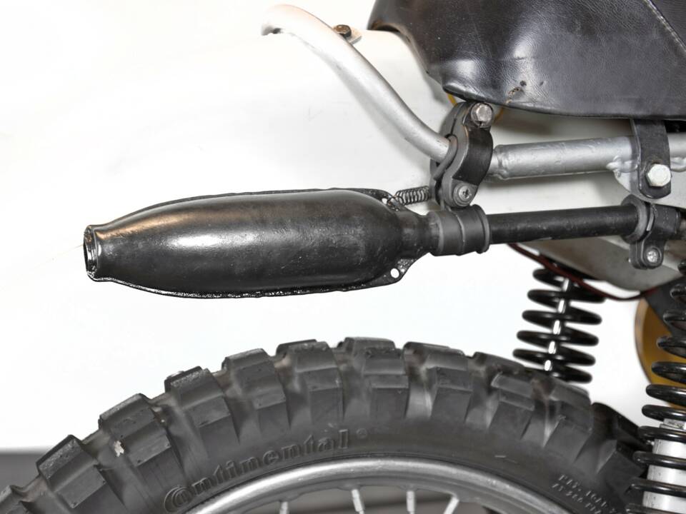 Immagine 9/15 di Aprilia Scarabeo 50 (1976)