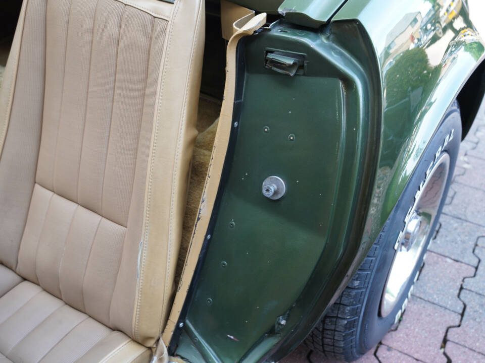 Image 13/50 of Chevrolet Corvette Stingray (1970)