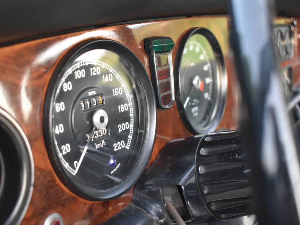 Bild 23/37 von Jaguar XJ 6 4.2 (1972)
