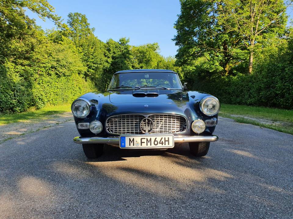 Image 10/58 of Maserati 3500 GTI Touring (1963)