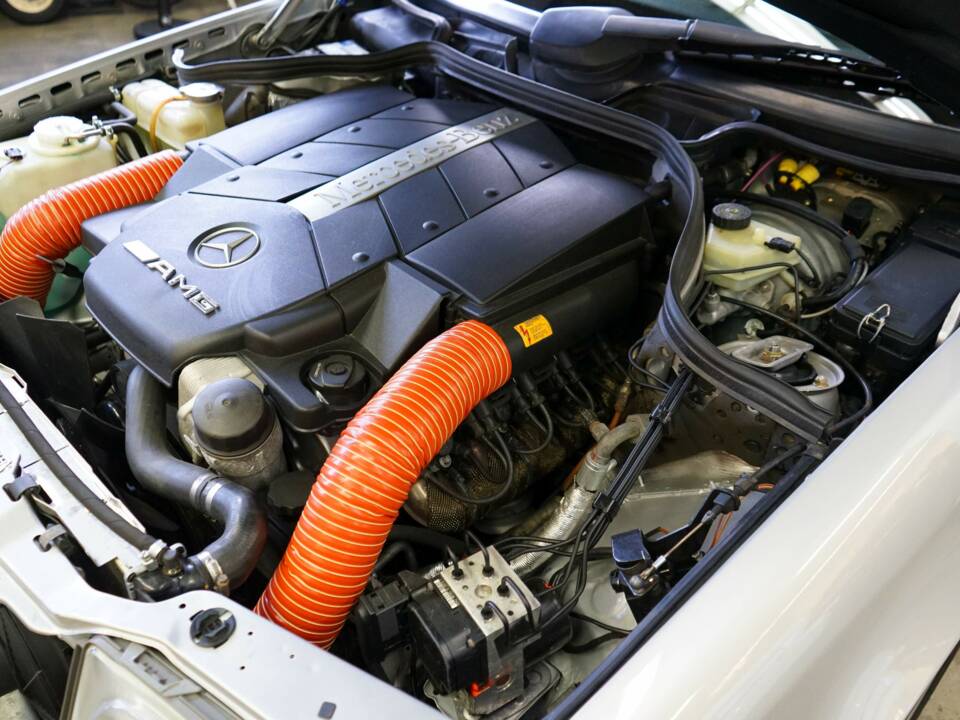 Bild 58/69 von Mercedes-Benz E 320 "Final Edition" (1997)