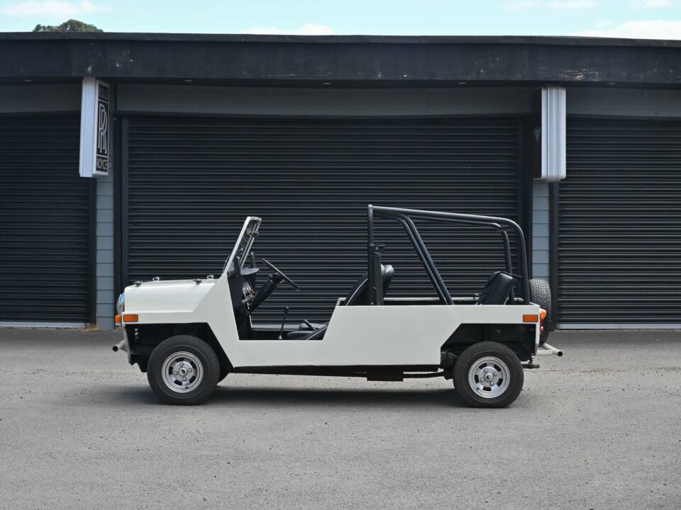 Immagine 15/50 di Mini Moke (1973)