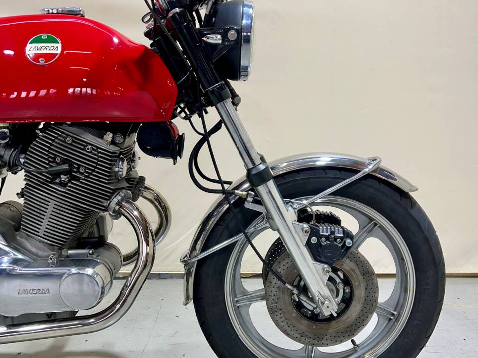 Image 2/16 of Laverda 750 SF 3 (1976)