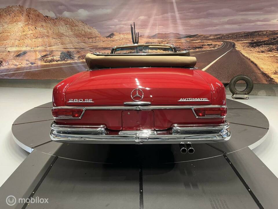 Image 37/40 of Mercedes-Benz 280 SE (1969)