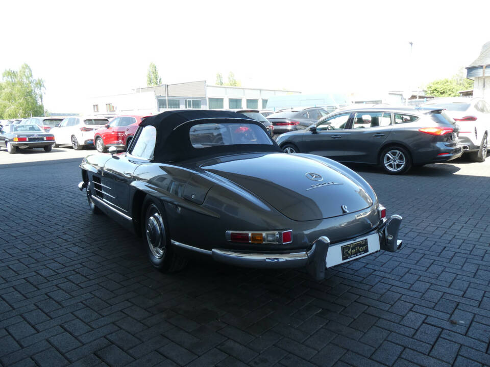 Immagine 6/29 di Mercedes-Benz 300 SL Roadster (1957)