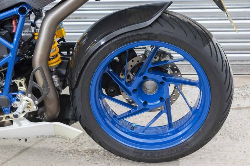 Immagine 19/32 di BMW HP2 Sport (2009)