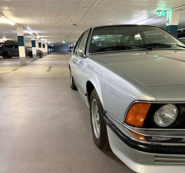 Image 5/7 of BMW 633 CSi (1976)