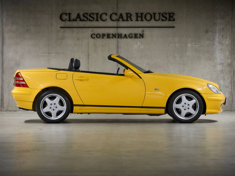 Image 11/100 de Mercedes-Benz SLK 230 Kompressor (1999)