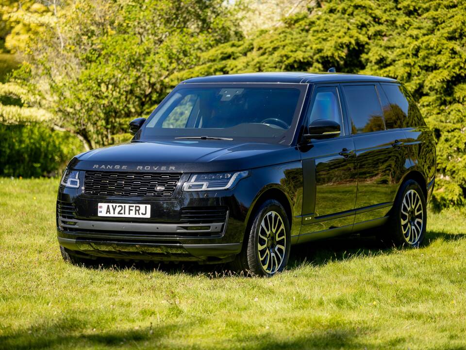 Bild 10/50 von Land Rover Range Rover V8 Armoured (2022)