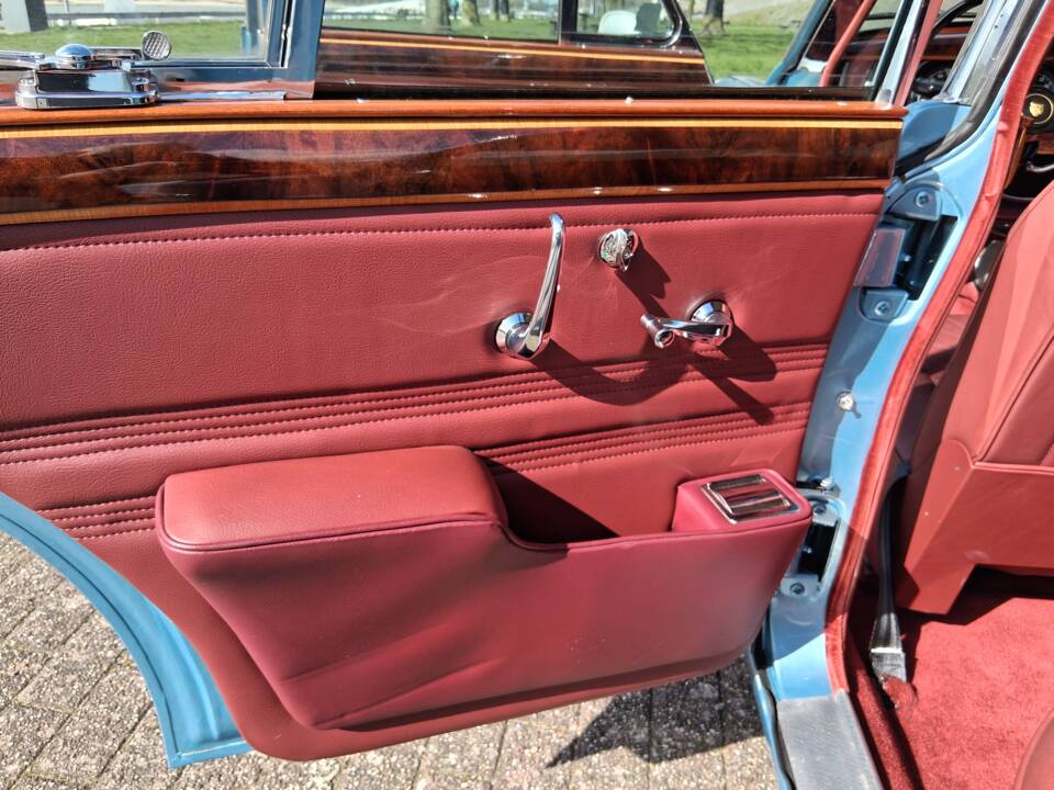 Afbeelding 6/16 van Jaguar S-Type 3.8 (1965)
