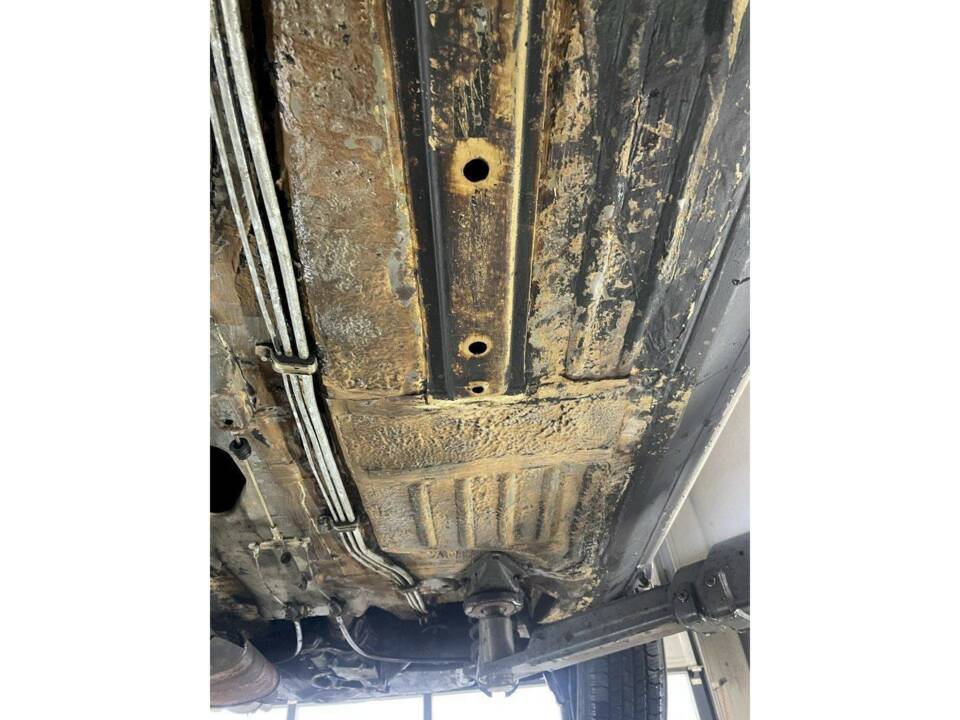 Image 33/36 of Mercedes-Benz 280 SL (1970)