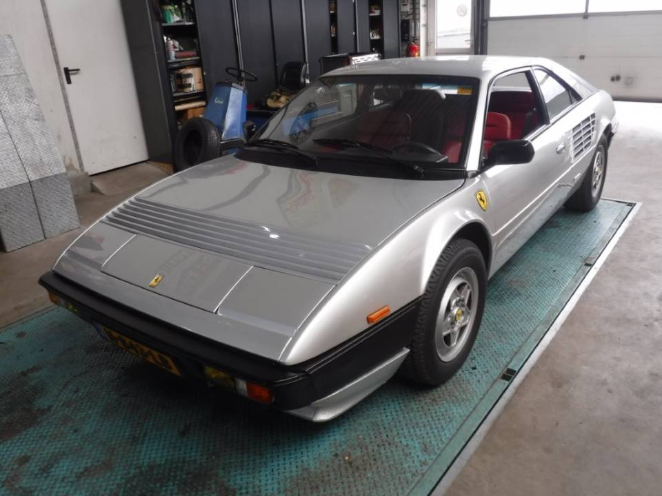 Imagen 35/50 de Ferrari Mondial Quattrovalvole (1983)