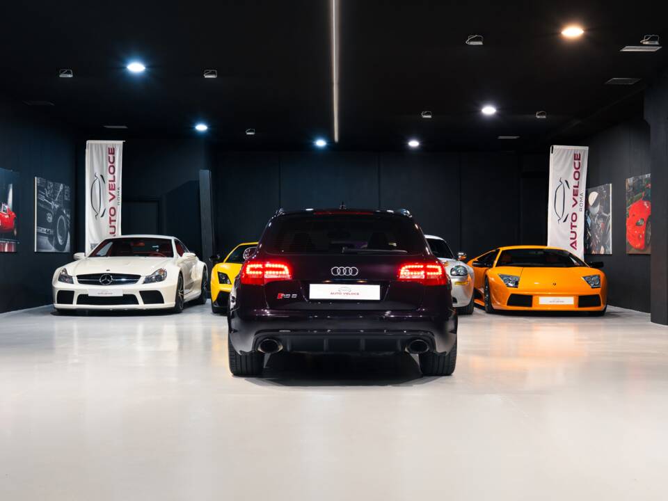 Imagen 7/36 de Audi RS6 Avant (2010)