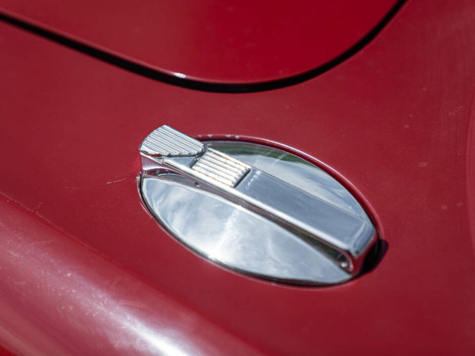 Imagen 22/50 de Jaguar XJ 6 4.2 (1981)