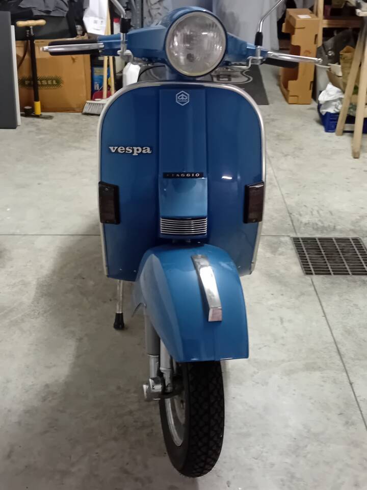 Image 1/9 of Piaggio Vespa PX 200 E (1983)
