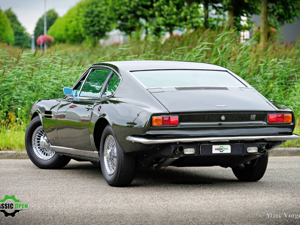 Image 40/50 of Aston Martin DBS (1970)