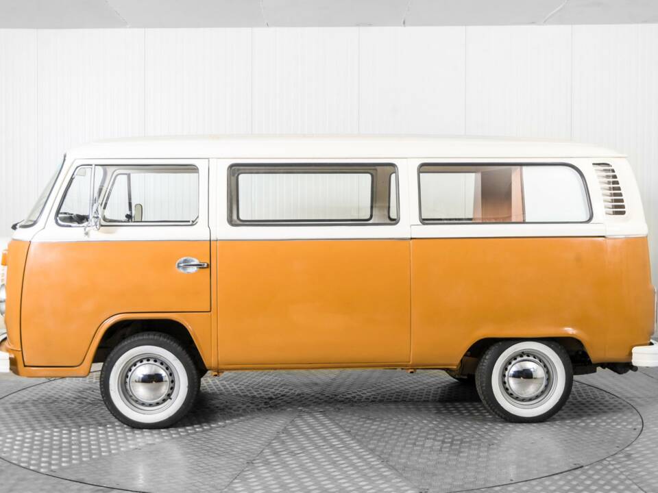 Bild 9/50 von Volkswagen T2b Pickup Double Cabin (1977)