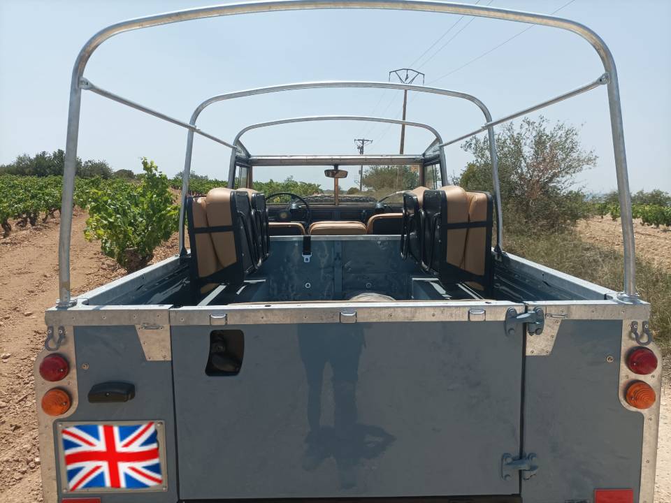 Bild 29/37 von Land Rover 109 (1978)