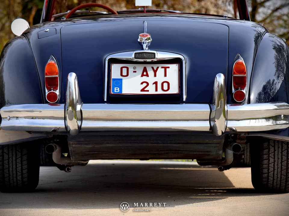 Image 47/78 of Jaguar XK 150 3.4 S OTS (1958)