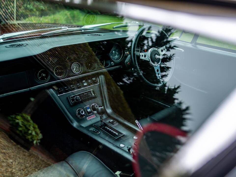 Image 35/50 of Jensen Interceptor MK III (1974)