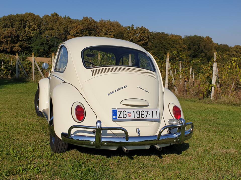 Image 5/10 of Volkswagen Beetle 1300 (1967)