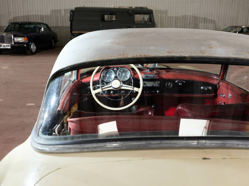 Image 68/83 de Mercedes-Benz 190 SL (1959)