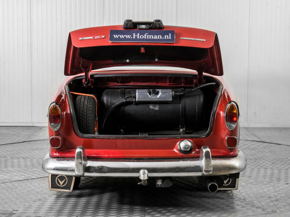 Image 46/50 of Volvo 1800 S (1965)