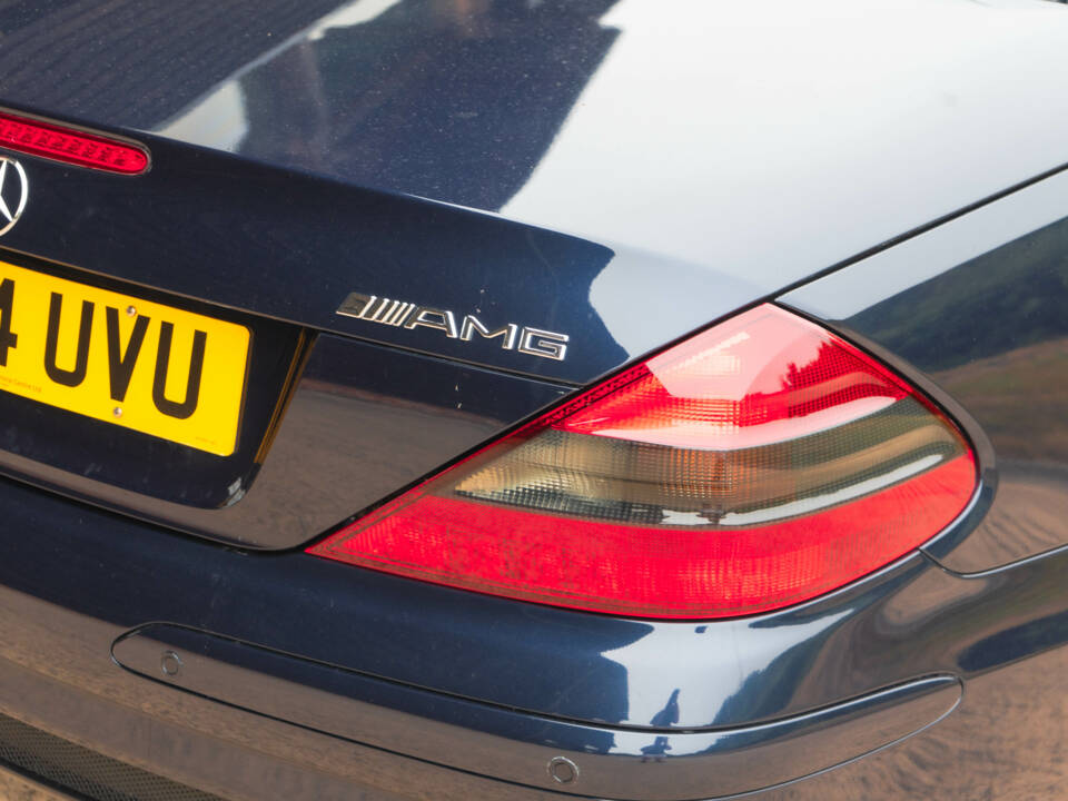 Bild 29/50 von Mercedes-Benz SL 55 AMG (2004)