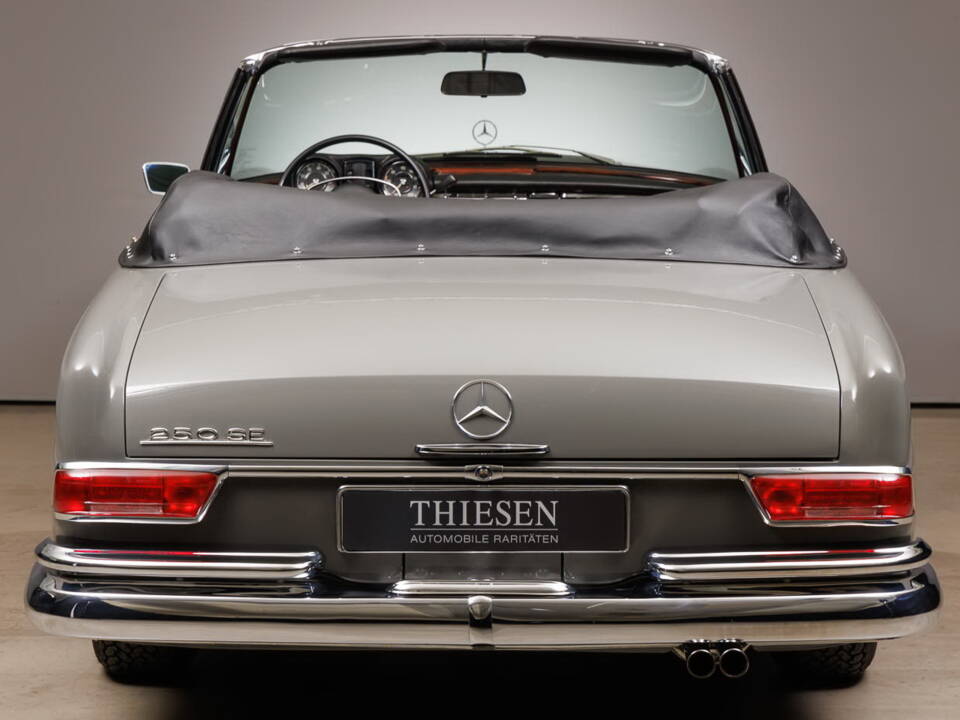 Bild 13/43 von Mercedes-Benz 250 SE (1967)
