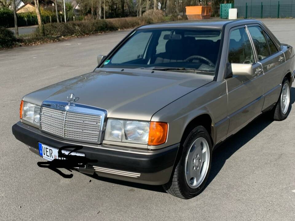 Bild 1/5 von Mercedes-Benz 190 E (1991)