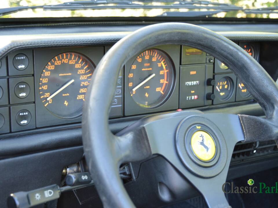 Bild 40/50 von Ferrari Mondial 3.2 (1987)